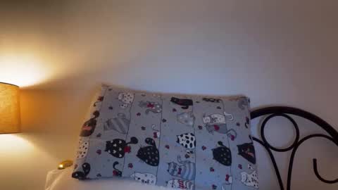 anita__hills online show from 09-27-25, 03:00