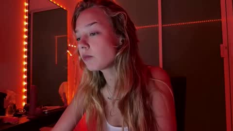 anita__hills online show from 09-29-25, 05:51