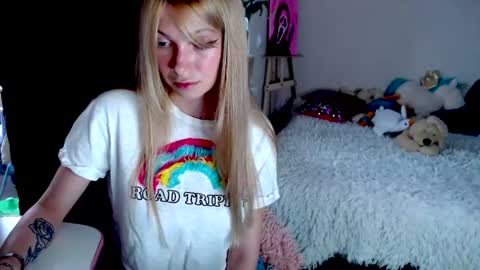 anita_moon_ online show from 07-28-26, 02:13