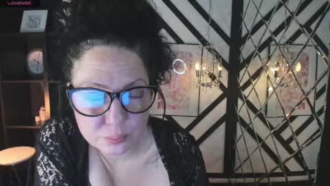Anita online show from 11-08-25, 09:24