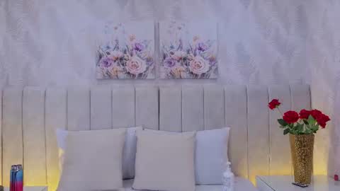 Dania Lpez online show from 08-03-26, 12:21