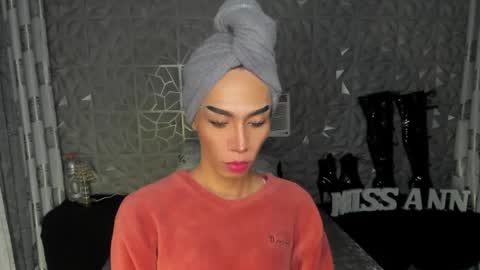 Snapshot of anitacruisze chatting on 01-20-25, 06:32 Miss Ann online show from 01-20-25, 06:32