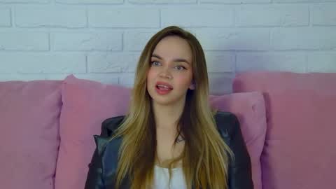 AnitaVenture online show from 03-27-26, 04:40