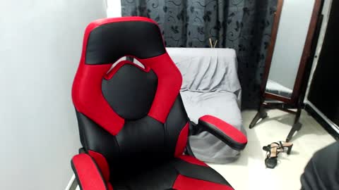 Anita Zarova online show from 01-25-25, 09:14