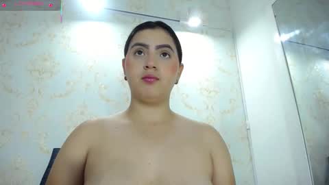 Snapshot of anithayork1 chatting on 09-19-25, 12:28 Anitha York online show from 09-19-25, 12:28