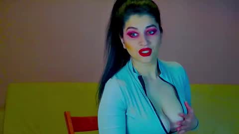 Snapshot of anittac14 chatting on 02-27-26, 06:19 Anitta online show from 02-27-26, 06:19