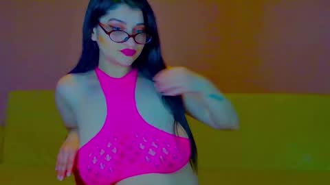 Snapshot of anittac14 chatting on 03-10-26, 06:24 Anitta online show from 03-10-26, 06:24