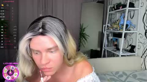 Snapshot of anjalin_sososok chatting on 07-12-26, 02:02 anjalin_sososok online show from 07-12-26, 02:02