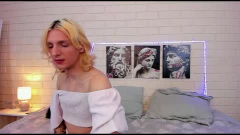 Angel online show from 09-18-25, 08:05