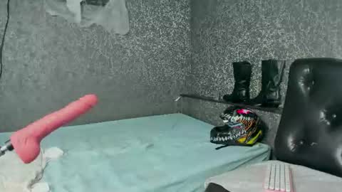 Angel online show from 07-20-26, 06:10