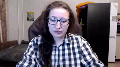 Snapshot of ankey_rayah chatting on 12-18-25, 11:22 Nameless online show from 12-18-25, 11:22