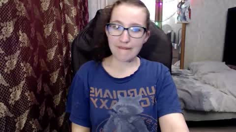 Snapshot of ankey_rayah chatting on 05-07-26, 09:53 Nameless online show from 05-07-26, 09:53