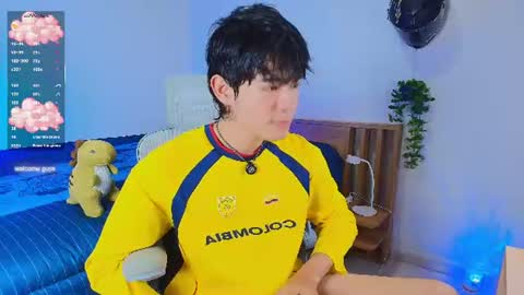 Snapshot of anky_xx chatting on 07-08-26, 12:48 Anky online show from 07-08-26, 12:48