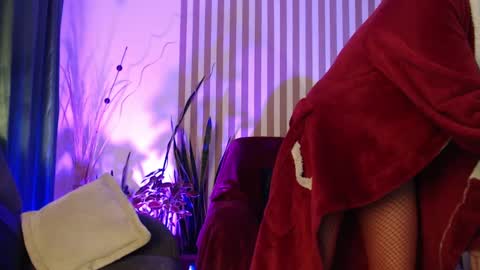 Snapshot of anmaadler chatting on 02-14-25, 11:53 Anma Adler online show from 02-14-25, 11:53