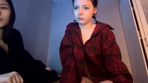 Snapshot of anmixhot chatting on 11-14-25, 09:02 AnmiXHot online show from 11-14-25, 09:02