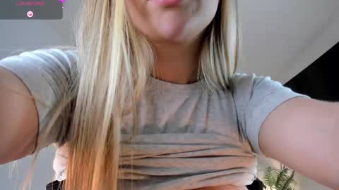 Ann online show from 05-19-26, 01:56