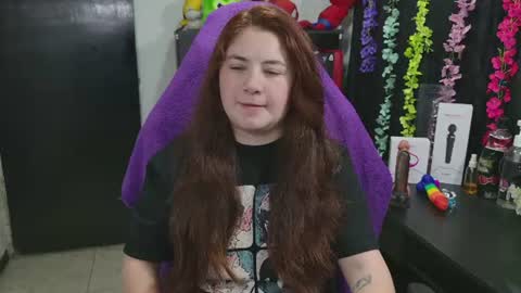 Snapshot of ann_cohen chatting on 06-16-26, 11:24 Only fans online show from 06-16-26, 11:24