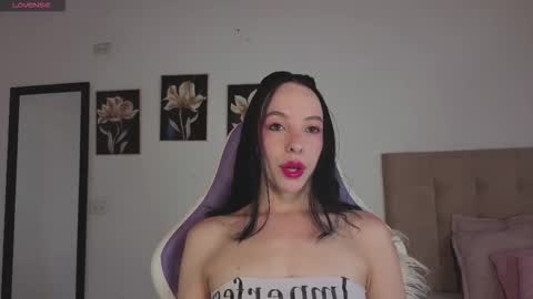 Snapshot of ann_gagner chatting on 11-25-25, 09:48 Ana online show from 11-25-25, 09:48