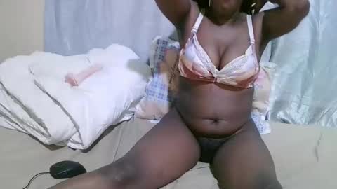 Snapshot of ann_keller chatting on 01-07-26, 04:04 ann_keller online show from 01-07-26, 04:04