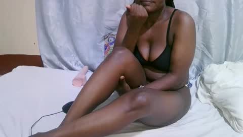 Snapshot of ann_keller chatting on 01-14-26, 06:41 ann_keller online show from 01-14-26, 06:41