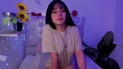 Snapshot of anna_blade_ chatting on 01-13-26, 04:23 ANNA online show from 01-13-26, 04:23