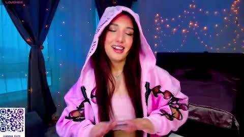 Snapshot of anna_elfiii chatting on 02-11-26, 02:33 anna_elfiii online show from 02-11-26, 02:33