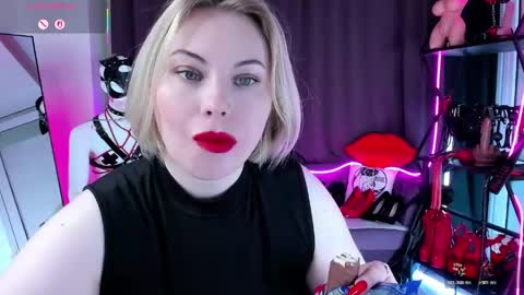 Anna online show from 06-08-26, 02:12