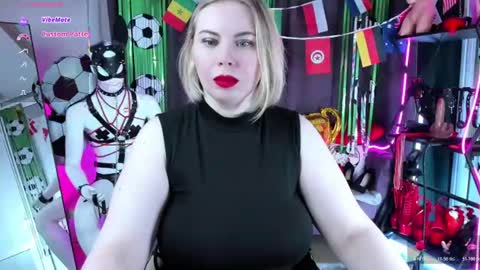 Anna online show from 07-18-26, 02:16