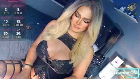 Snapshot of anna_mclaine chatting on 03-24-26, 10:04 Miss Anna online show from 03-24-26, 10:04