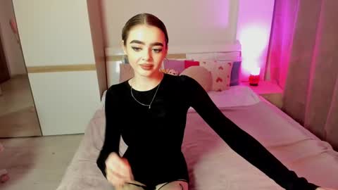 Snapshot of anna_nickol chatting on 02-04-25, 03:36 Anna online show from 02-04-25, 03:36