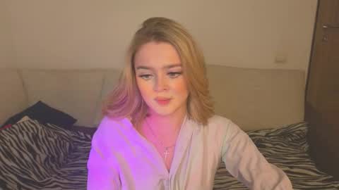 Anna online show from 02-25-26, 06:28