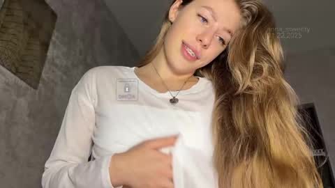Anna  fansly anna sssweety online show from 01-22-25, 07:24