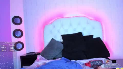 Snapshot of anna_stonne__ chatting on 02-26-25, 02:59 Anna online show from 02-26-25, 02:59