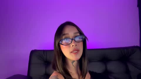 Snapshot of annaa__ chatting on 02-03-25, 01:52 annaa__ online show from 02-03-25, 01:52