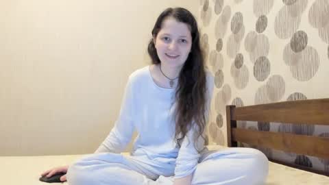 Snapshot of annaahcharm chatting on 07-06-26, 06:32 annaahcharm online show from 07-06-26, 06:32