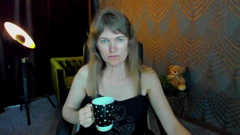 Annabel online show from 05-16-26, 06:54