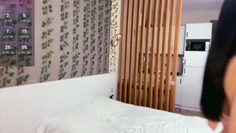 Snapshot of annabellegallego chatting on 12-16-25, 08:08 Aya online show from 12-16-25, 08:08