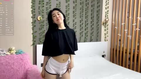 Snapshot of annabellegallego chatting on 02-09-26, 12:53 Aya online show from 02-09-26, 12:53