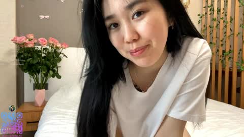 Snapshot of annabellegallego chatting on 04-07-26, 12:16 Aya online show from 04-07-26, 12:16