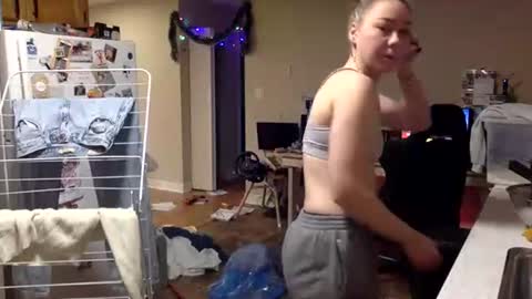 annabellemonroe69 online show from 11-26-25, 01:45