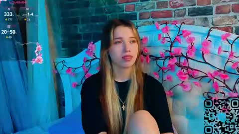 Anna online show from 06-16-26, 07:11