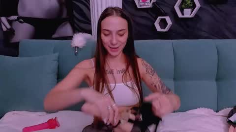 annabishop online show from 01-22-25, 01:21