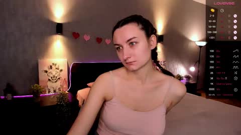 Snapshot of annacooleman_ chatting on 09-13-25, 02:11 Anna online show from 09-13-25, 02:11