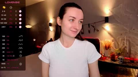 Snapshot of annacooleman_ chatting on 10-29-25, 06:15 Anna online show from 10-29-25, 06:15