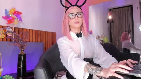 Anna Denver online show from 04-02-26, 12:30