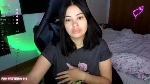 Snapshot of annadolll chatting on 05-05-26, 02:19 OF twitter annadangerx pornhub online show from 05-05-26, 02:19