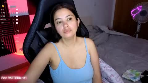Snapshot of annadolll chatting on 05-31-26, 02:31 OF twitter annadangerx pornhub online show from 05-31-26, 02:31
