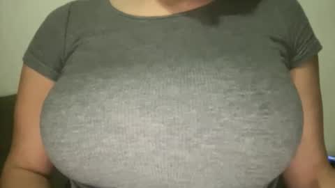 Snapshot of annagal18 chatting on 03-06-26, 09:00 annagal18 online show from 03-06-26, 09:00