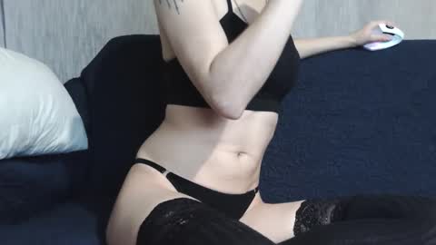 annahotcrazy online show from 11-04-25, 08:52