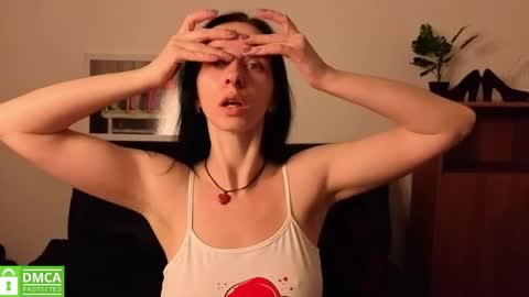 Snapshot of annakillian_kiss chatting on 05-11-26, 05:24 Anna online show from 05-11-26, 05:24